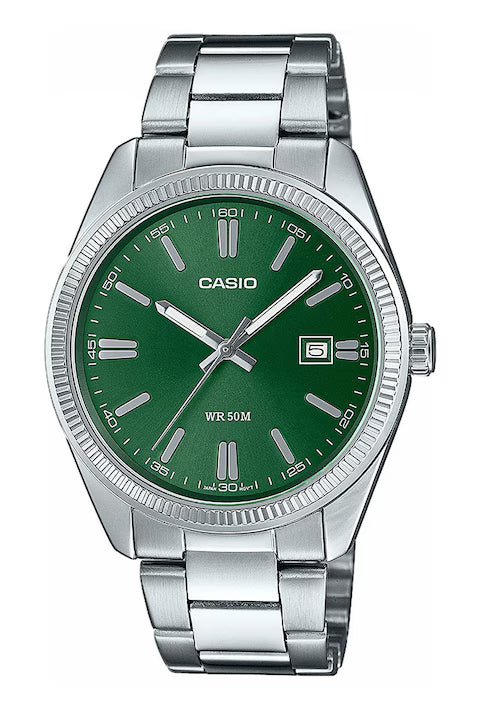 Watch: Casio Analog